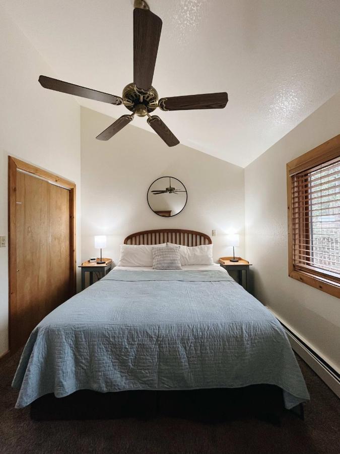 Cozy Cabin Suite Bed And Breakfast Woodland Park Εξωτερικό φωτογραφία